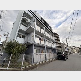 セジュール服部 3階 築32年8ヶ月の賃貸物件