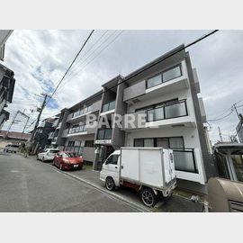 石橋阪大前駅より徒歩13分 1階 築30年8ヶ月の賃貸物件