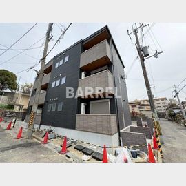 蛍池駅より徒歩7分 3階 築1年7ヶ月の賃貸物件