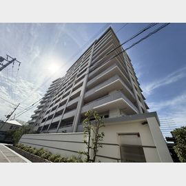 伊丹駅より徒歩3分 7階 築14年8ヶ月の賃貸物件