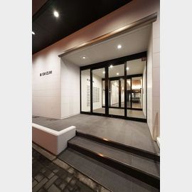 ＩＳＭＩＺＵＭＩ 8階 築29年2ヶ月の賃貸物件