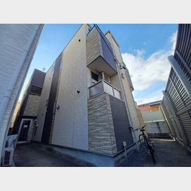 鶴舞駅より徒歩11分 1階 築8年11ヶ月の賃貸物件