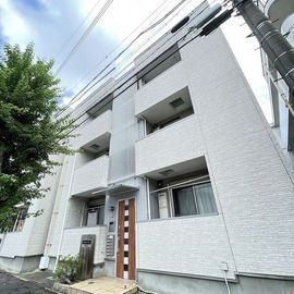 オウルージュ鶴里駅前 2階 築14年4ヶ月の賃貸物件