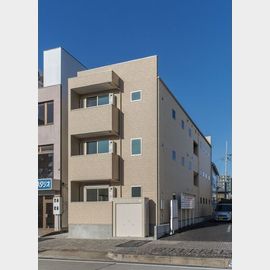 大曽根駅より徒歩8分 築6年6ヶ月 3階建の賃貸物件
