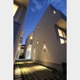 Estudio 2階 築9年11ヶ月の賃貸物件
