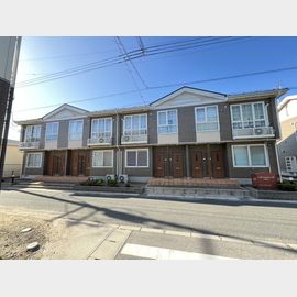 弓ケ浜駅より徒歩19分 築20年7ヶ月 2階建の賃貸物件