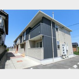 三本松口駅より徒歩5分 築10年1ヶ月 2階建の賃貸物件