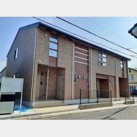 三本松口駅より徒歩15分 築3年1ヶ月 2階建の賃貸物件