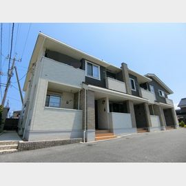 伯耆大山駅より徒歩37分 築8年4ヶ月 2階建の賃貸物件