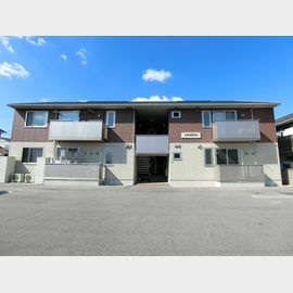 東山公園駅より徒歩31分 築8年6ヶ月 2階建の賃貸物件