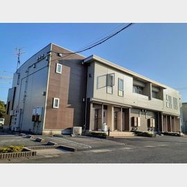 米子駅よりバス34分 築18年7ヶ月 2階建の賃貸物件