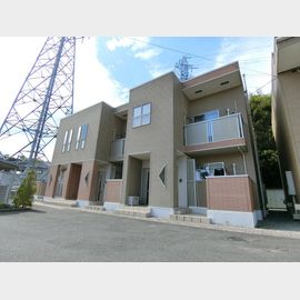 安来駅より徒歩10分 築15年7ヶ月 2階建の賃貸物件