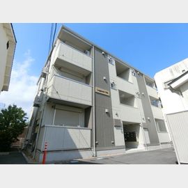 米子駅より徒歩13分 築11年9ヶ月 3階建の賃貸物件