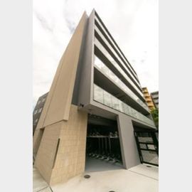 三ノ輪駅より徒歩8分 築3年9ヶ月 6階建の賃貸物件