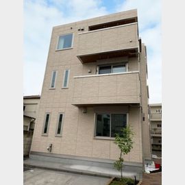 町屋駅より徒歩5分 築6年1ヶ月 3階建の賃貸物件