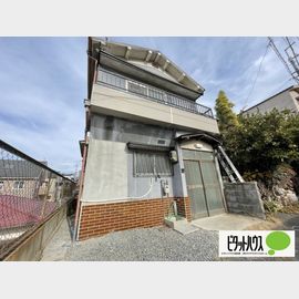 忍ケ丘駅より徒歩8分 築52年7ヶ月 2階建の賃貸物件