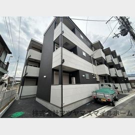 荒本駅より徒歩12分 新築 3階建の賃貸物件