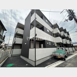 荒本駅より徒歩12分 新築 3階建の賃貸物件