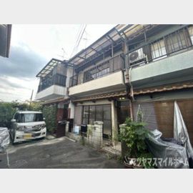 野崎駅より徒歩20分 築40年 2階建の賃貸物件