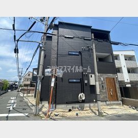 四条畷駅より徒歩14分 新築 3階建の賃貸物件