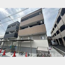 忍ケ丘駅より徒歩7分 新築 3階建の賃貸物件