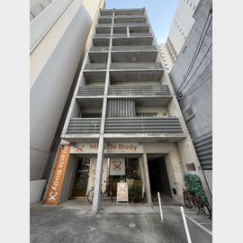 西大橋駅より徒歩4分 8階 築22年5ヶ月の賃貸物件