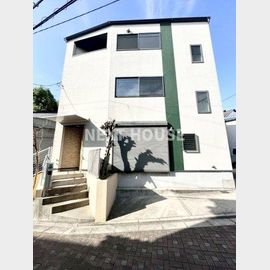 聖天坂駅より徒歩5分 築18年1ヶ月 3階建の賃貸物件