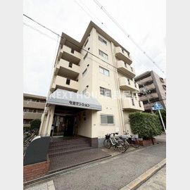 町田マンション 1階 築44年7ヶ月の賃貸物件