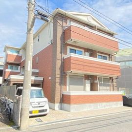 久宝寺駅より徒歩13分 1階 築10年9ヶ月の賃貸物件