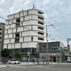 大阪上本町駅より徒歩7分 9階 築17年5ヶ月の賃貸物件
