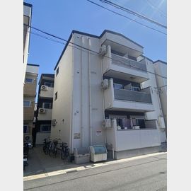 北加賀屋駅より徒歩11分 築10年10ヶ月 3階建の賃貸物件