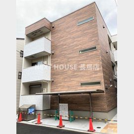 駒川中野駅より徒歩7分 築2年10ヶ月 3階建の賃貸物件