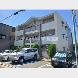 メゾン中田出井 3階 築12年3ヶ月の賃貸物件