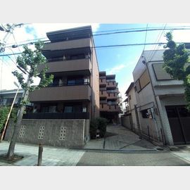 グローリー11 1階 築23年の賃貸物件
