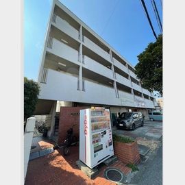 菊池ビル 4階 築48年2ヶ月の賃貸物件