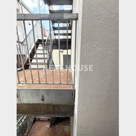 杉本町駅より徒歩1分 2階 築45年2ヶ月の賃貸物件