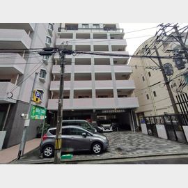 天神南駅より徒歩7分 9階 築28年の賃貸物件