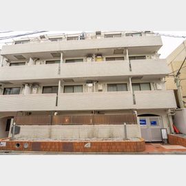 学芸大学駅より徒歩11分 1階 築42年の賃貸物件