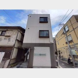 サンライズ・レジデンス 3階 築38年4ヶ月の賃貸物件