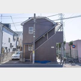 保谷駅より徒歩9分 築32年2ヶ月 2階建の賃貸物件
