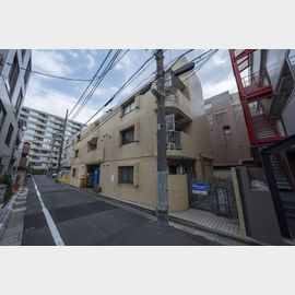 目黒駅より徒歩11分 1階 築42年4ヶ月の賃貸物件