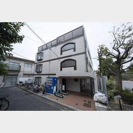 中野坂上駅より徒歩7分 築44年1ヶ月 4階建の賃貸物件