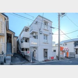 フォレスト伊勝町 3階 築38年8ヶ月の賃貸物件