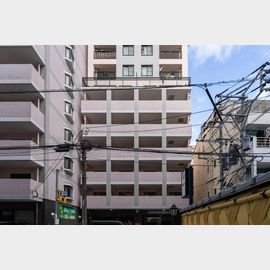 天神南駅より徒歩7分 5階 築28年の賃貸物件