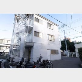 中井駅より徒歩1分 2階 築36年の賃貸物件