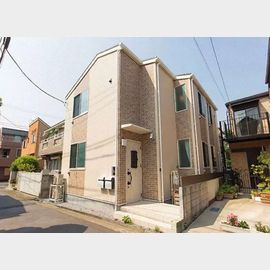 宮の坂駅より徒歩9分 築9年7ヶ月 2階建の賃貸物件