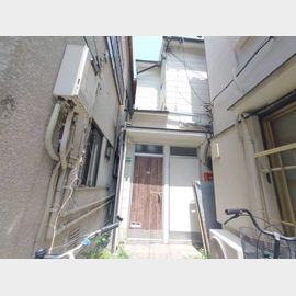 大塚駅より徒歩8分 築32年9ヶ月 2階建の賃貸物件