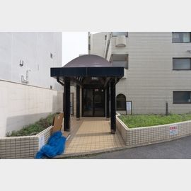 中野駅より徒歩14分 築40年7ヶ月 5階建の賃貸物件