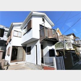 くぬぎ山駅より徒歩11分 築33年5ヶ月 2階建の賃貸物件