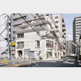 松戸駅より徒歩4分 3階 築42年の賃貸物件